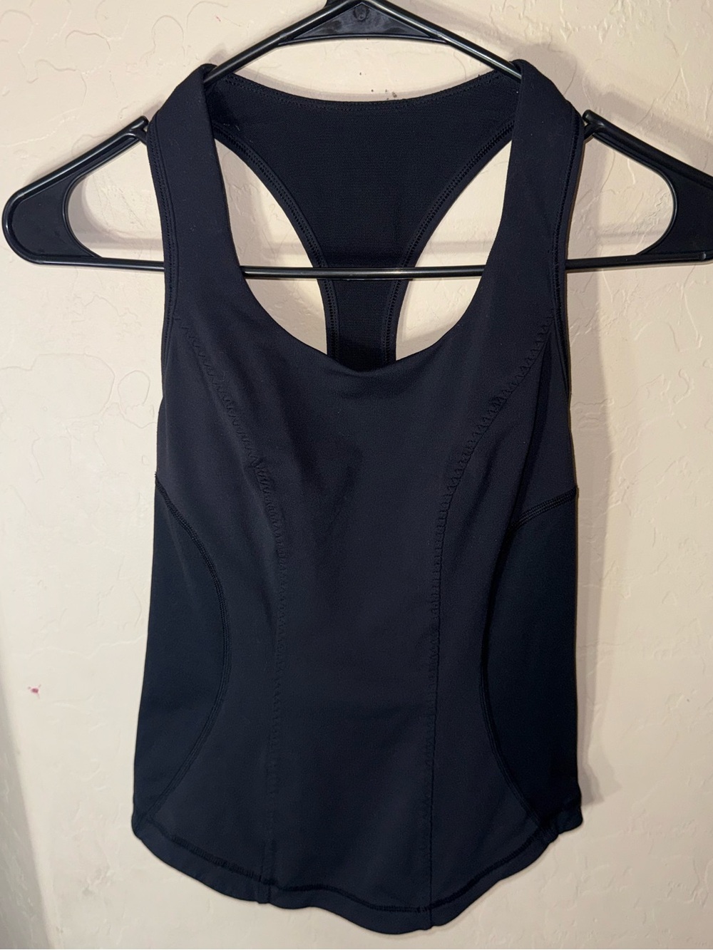 Lululemon Black Racerback Tank Top Built In Bra Athletic Yoga Size 2